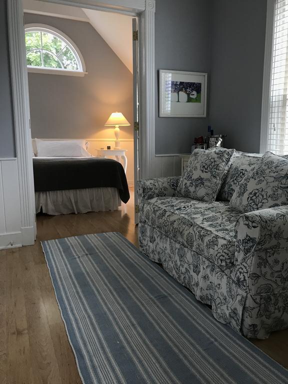 Crocker House Inn Винярд Хейвън Екстериор снимка