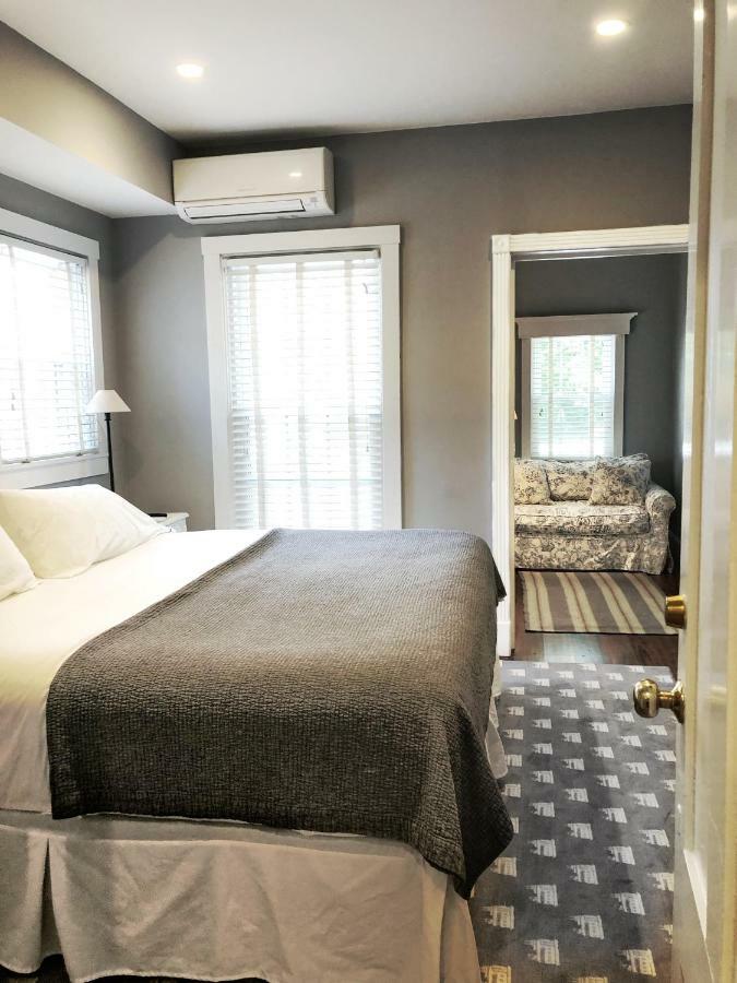 Crocker House Inn Винярд Хейвън Екстериор снимка